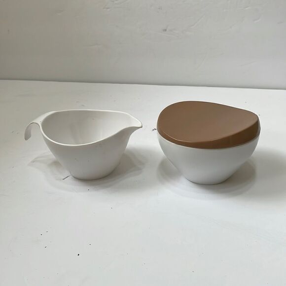 VINTAGE MELMAC PROLON SUGAR BOWL AND CREAMER - Picture 1 of 5